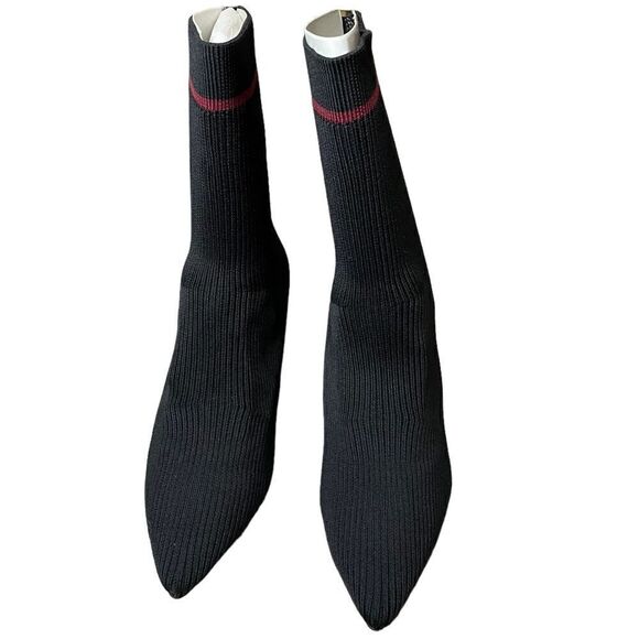 NWT Vince Camuto Black Wine Roreeta Pull On Booties - Picture 4 of 7